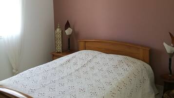 3 Schlafzimmer, Bügeleisen/Bügelbrett, Reisekinderbett, kostenloses WLAN
