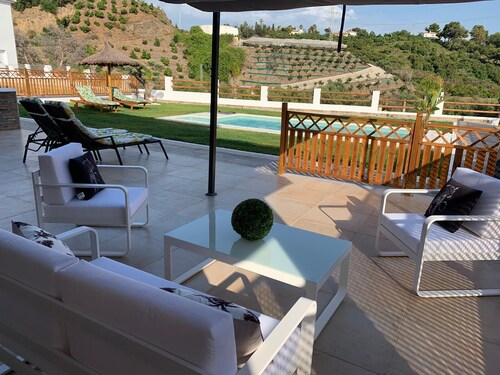 Fantástica Casa en Conjunto Residencial