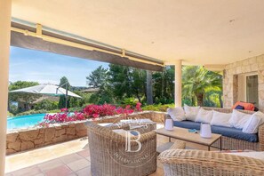 Terrace/patio - Grand Calme et Environnement de Maquis Avec vue mer Plage du Domaine à 100m (Zonza)