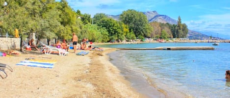 Apartment, 2 Queen Beds | Beach
