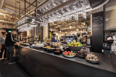 Unity Hammarby Sjöstad - A Studio Hotel