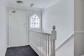 Lobby - OYO the Gables Hotel, Birmingham Airport (Solihull)