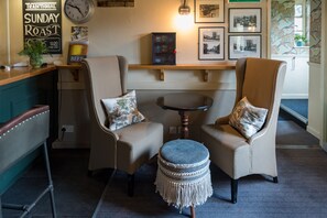 Bar (on property) - The Brewers Inn (Cambridge)