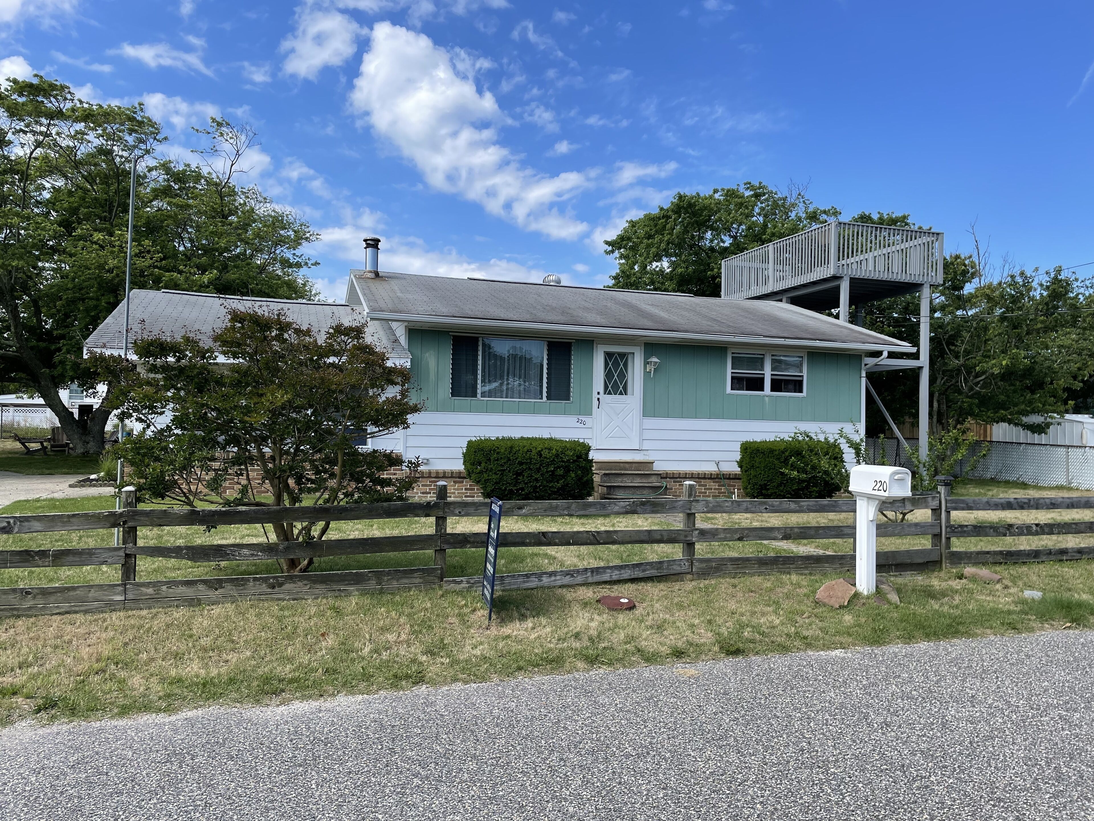 3 Homes from the Bay!