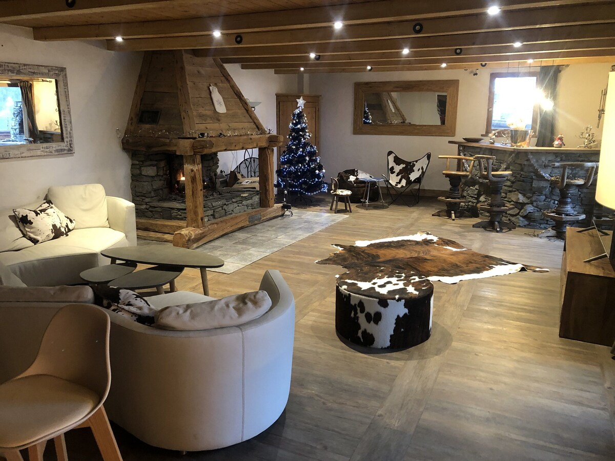 Host profile image