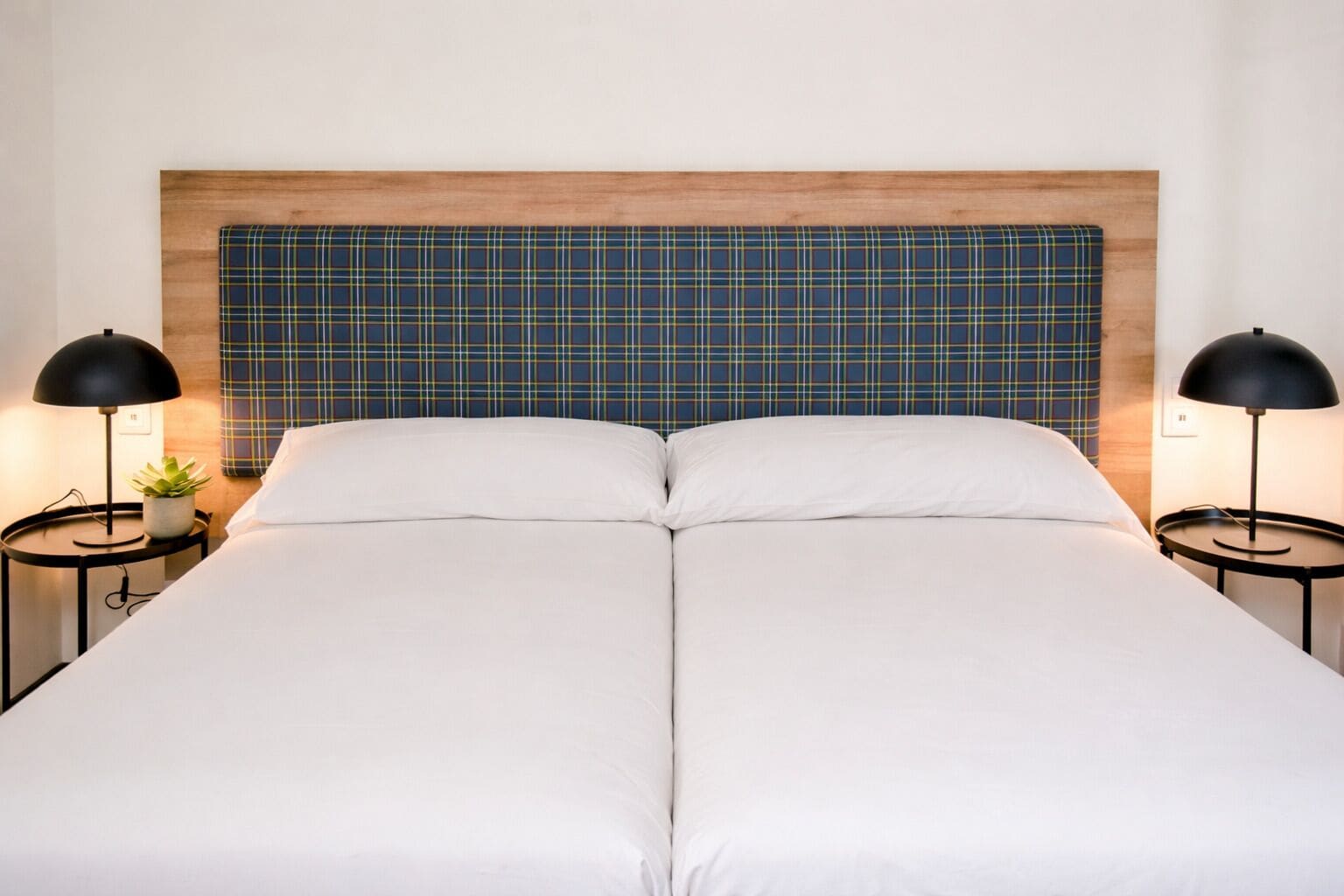 Twin Room, 2 Single Beds