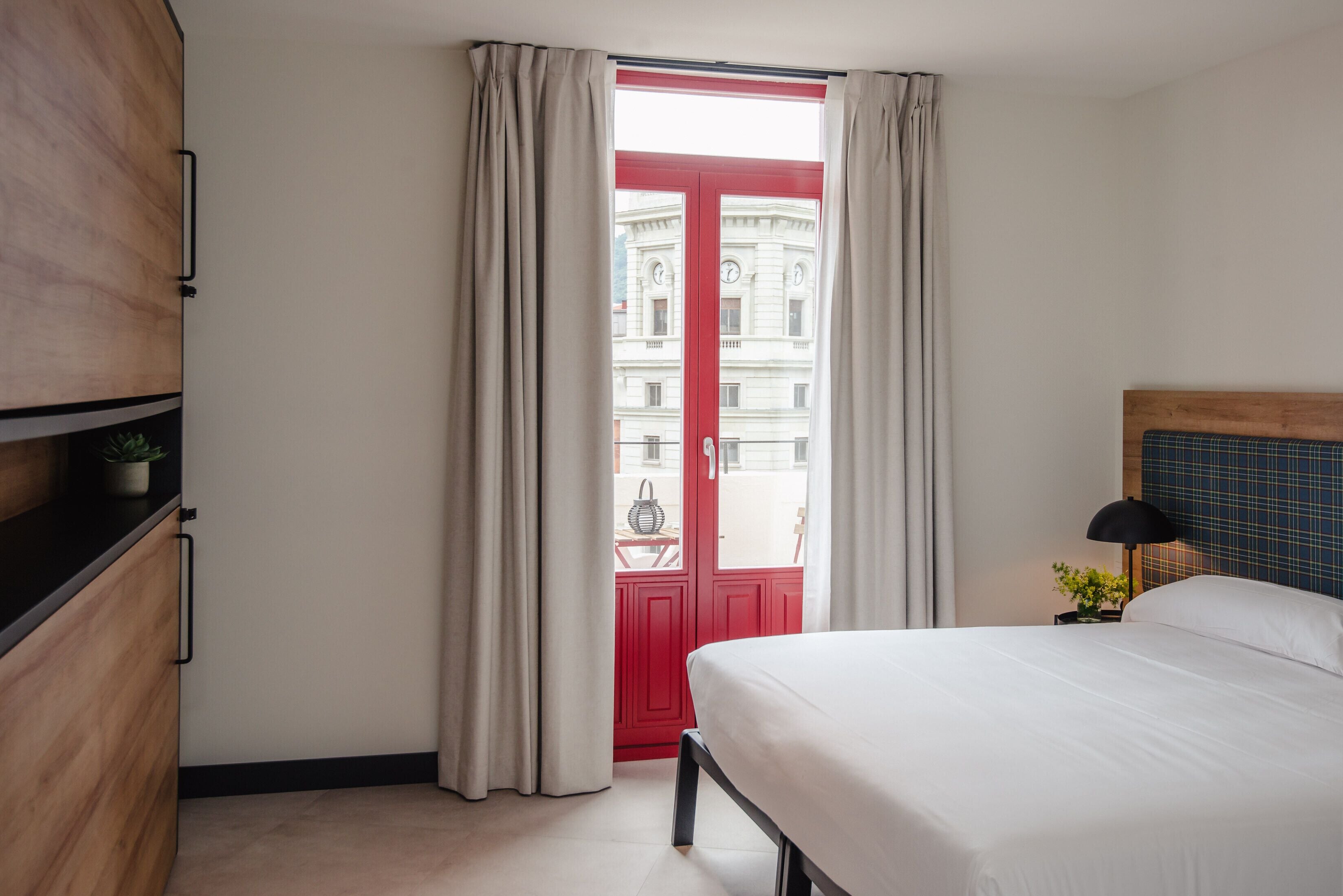 Foto - LATROUPE La Granja