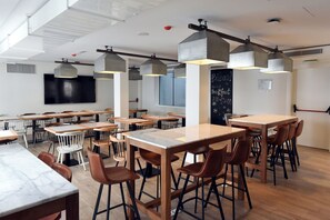 Shared kitchen - Latroupe La Granja (Bilbao)