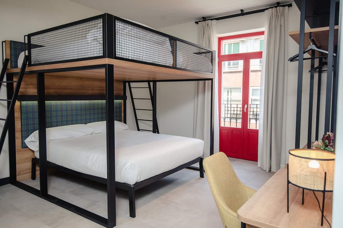 Quadrupla Premium | Biancheria da letto di alta qualità, copriletto in piuma