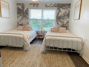 4 bedrooms, travel cot, WiFi, bed sheets