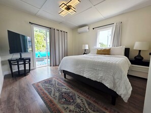 5 Schlafzimmer, Schreibtisch, Bügeleisen/Bügelbrett, kostenloses WLAN