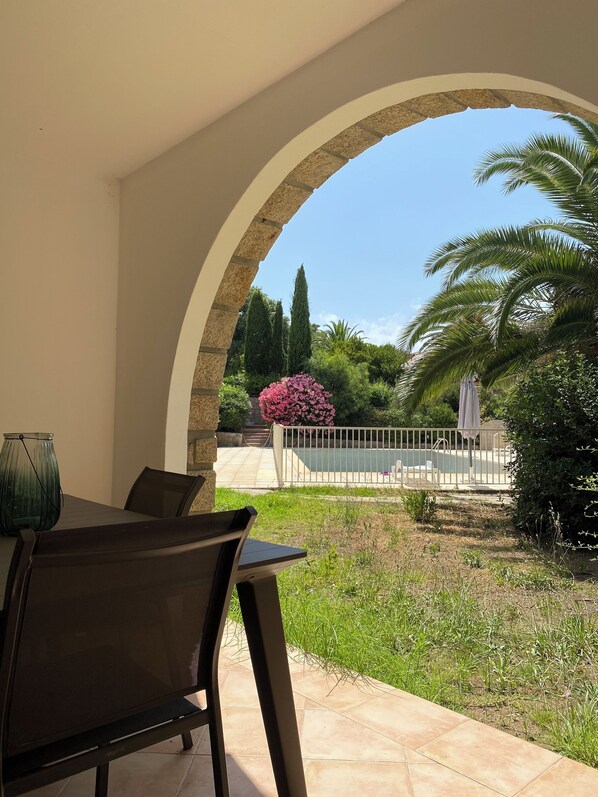 Outdoor dining - Torriciola rental Villa laurels with swimming pool 2 bedrooms (Propriano)