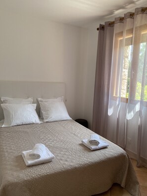 2 bedrooms, free WiFi, bed sheets - Torriciola rental Villa laurels with swimming pool 2 bedrooms (Propriano)