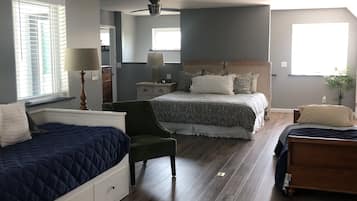 1 bedroom, free WiFi, bed sheets