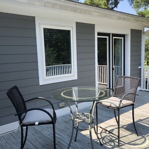 Outdoor dining - Newly Constructed Second Floor Modern Studio Apartment Unit 2 ~ Sleeps 6 (Accomac)
