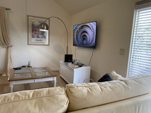 Smart-TV, Bücher, Drucker