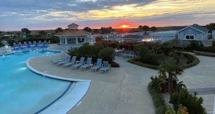 Charming Studio / Cottage in Marina BHI & Shoals Club Available