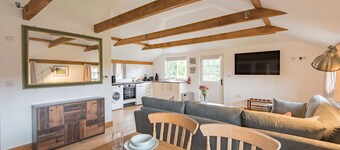 Motor House Loft - beautiful loft conversion in lovely rural location by Bloom Stays