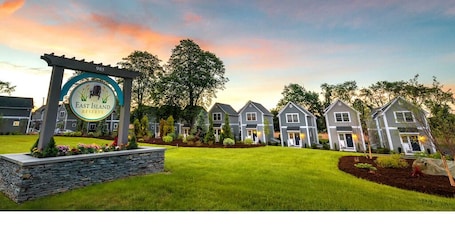Property grounds. Cottages with easy access to Newport, beaches, nature trails and vineyards