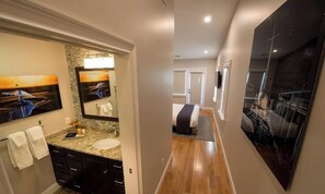 3 habitaciones, tabla de planchar con plancha y internet