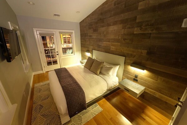 3 bedrooms, iron/ironing board, internet
