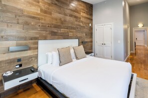 3 bedrooms, iron/ironing board, internet
