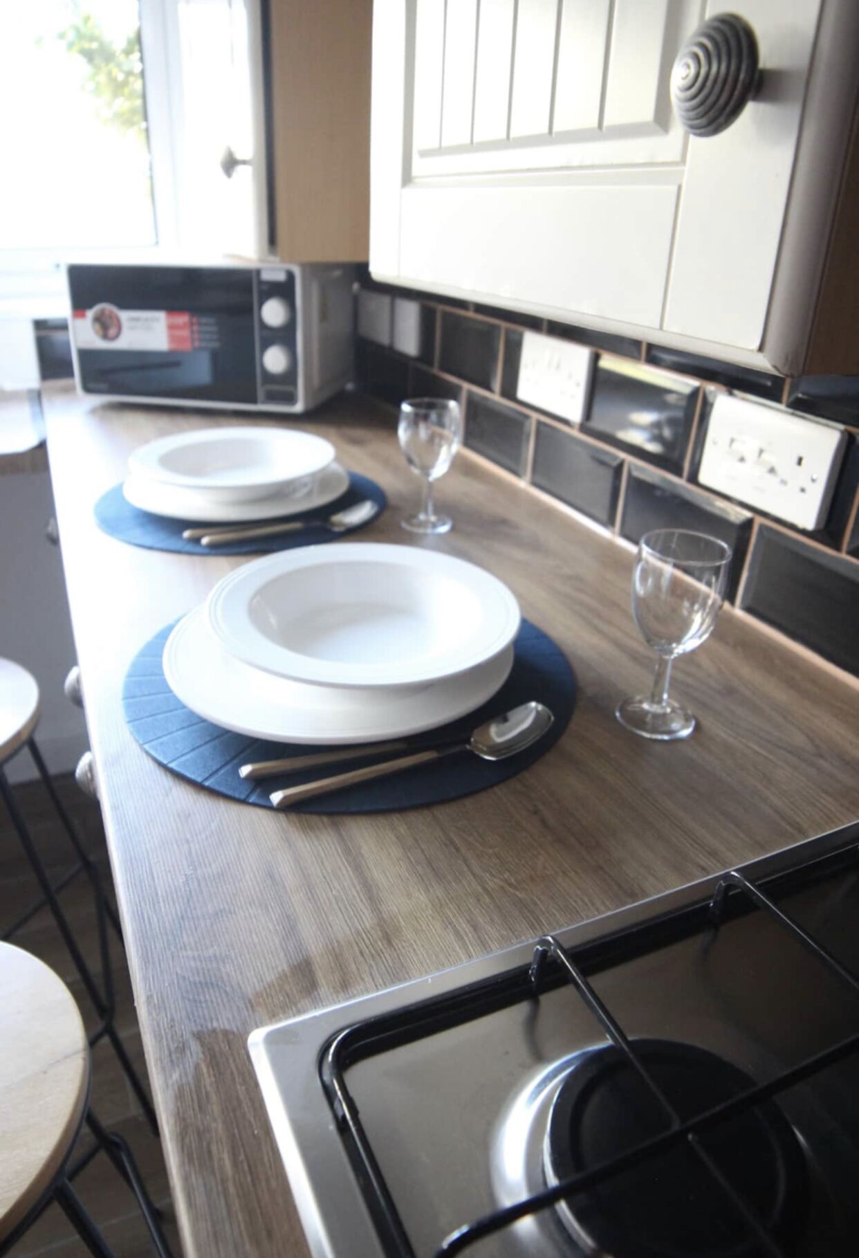 Comfort Apartment | Private kitchen | Full-size fridge, microwave, oven, stovetop