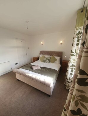 Comfort Apartment | 3 bedrooms, free WiFi - Dartford RSG House (Dartford)