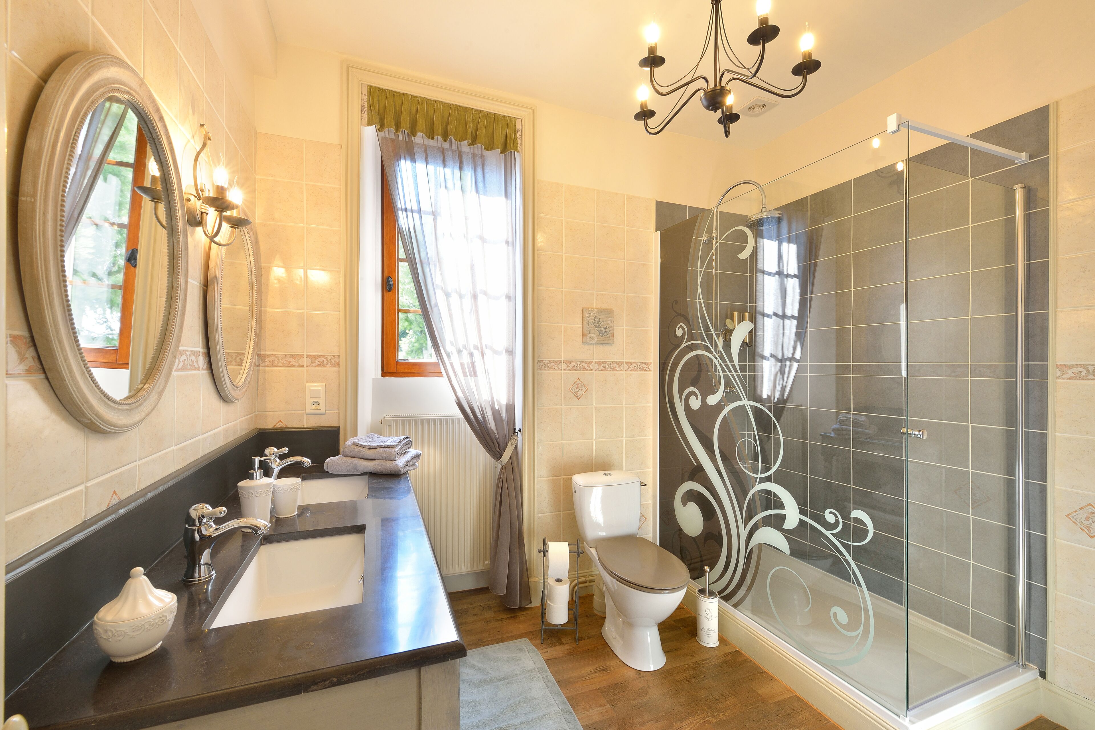 Suite Romantique, salle de bains attenante | Salle de bain
