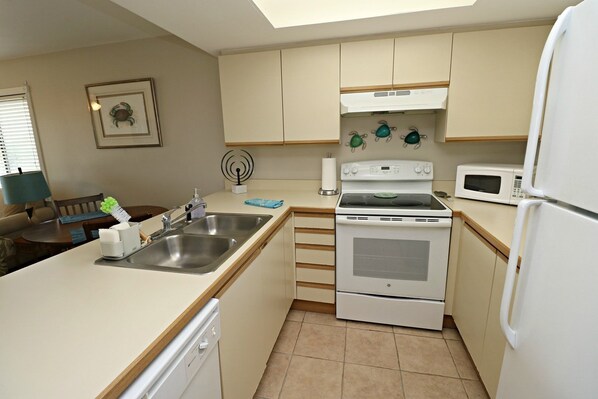 Fridge, microwave, oven, dishwasher