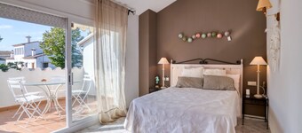 HOUSE FOR 8 PEOPLE 5 MINUTES FROM THE BEACH