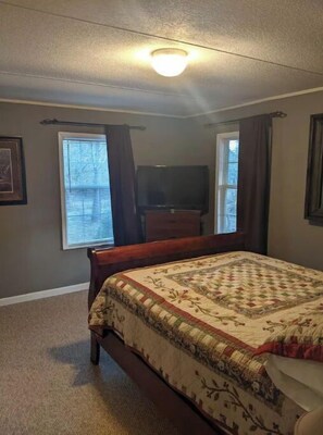 2 Schlafzimmer, Bügeleisen/Bügelbrett, kostenloses WLAN, Bettwäsche