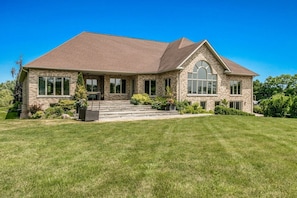 Exterior - Assets Event Venue Modern interior with elegant Décor. (Whitby)