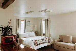 Strygejern/strygebræt, Wi-Fi, sengetøj