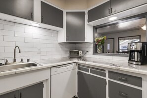 Fridge, microwave, oven, stovetop - Charming 3 Bedroom 2 Bath Home in Chico’s Peaceful Avenues (Chico)