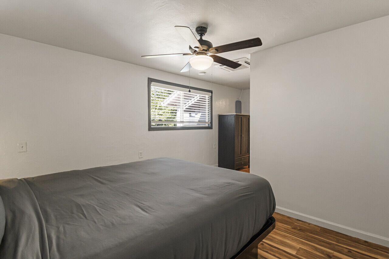 1 bedroom, iron/ironing board, travel crib, WiFi
