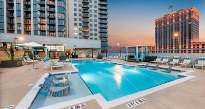 Modern Luxury Buckhead, Atlanta Condo - Brand New!