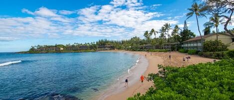 Una spiaggia nelle vicinanze