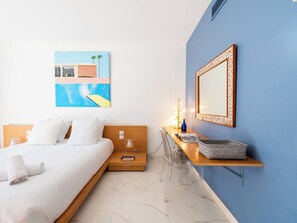 2 Schlafzimmer, Schreibtisch, Bügeleisen/Bügelbrett, WLAN