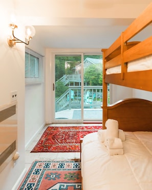 3 bedrooms, iron/ironing board, free WiFi, bed sheets - Catskills Cabin Retreat: Hot Tub and Fireplace (Jewett)