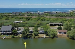 Aerial view - Cozy cottage on Fort Pond Lake. (Montauk)