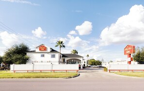 Fachada del alojamiento