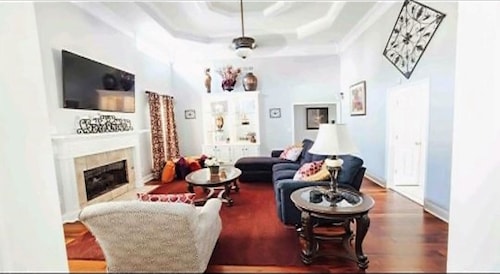 Richland Promise: 3 bdrm/ 3 bthrm