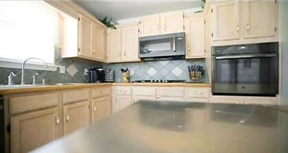 Richland Promise: 3 bdrm/ 3 bthrm