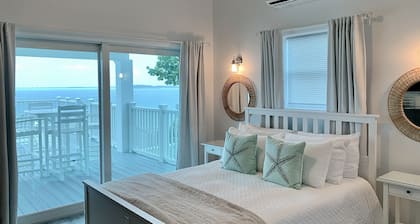 Brand NEW Oceanfront Home with protected dockage