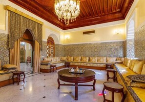 Interior - Splendid villa with swimming pool in Marrakech 5232 (Marrakech)