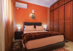2 chambres, accès à Internet