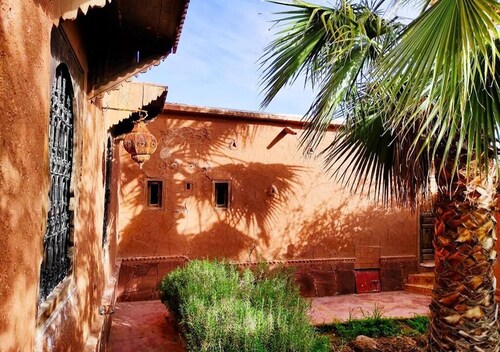 DAR BOUMIDA 5292 Lalla Takerkoust