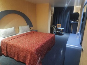 Free WiFi, bed sheets - Hotel Pal (Mexico City)