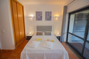 2 bedrooms, iron/ironing board, travel crib, WiFi